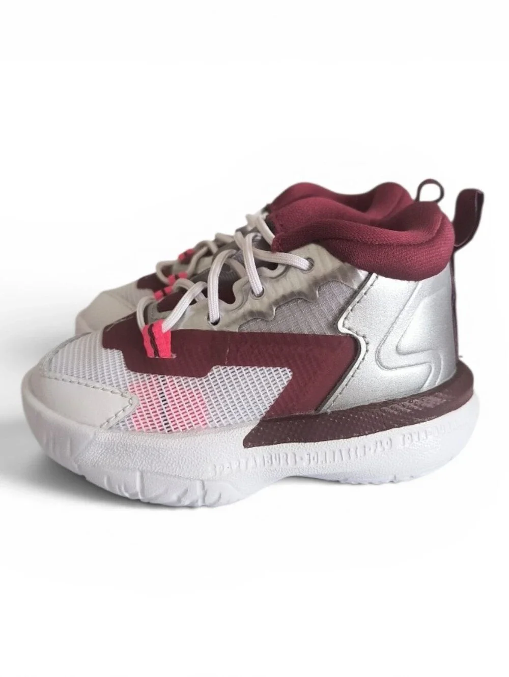 Jordan Zion 1 White & Metallic Silver Infant Sneakers Size 3C